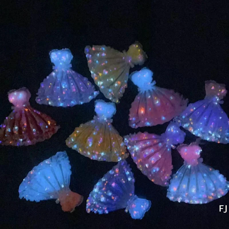 

5/10 шт. светящиеся в темноте миниатюрные подвески-платья из смолы, непористые, для рукоделия, украшения одежды/сумок, аксессуары для декора