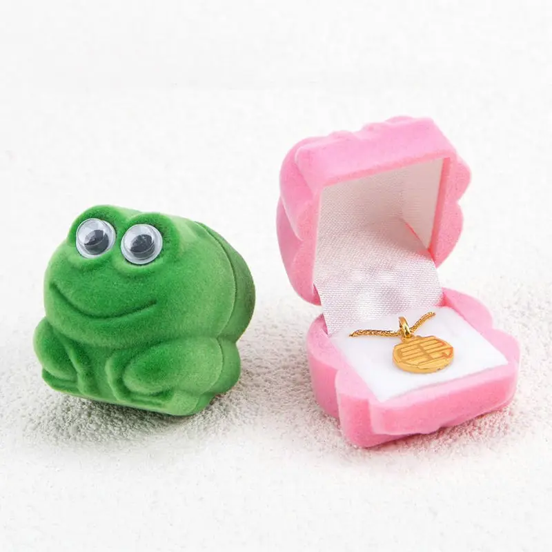 Mini Velvet Ring Box Creative Frog Shaped Jewelry Case Ring Earring Display Box for Wedding Proposal Engagement Birthday Gift