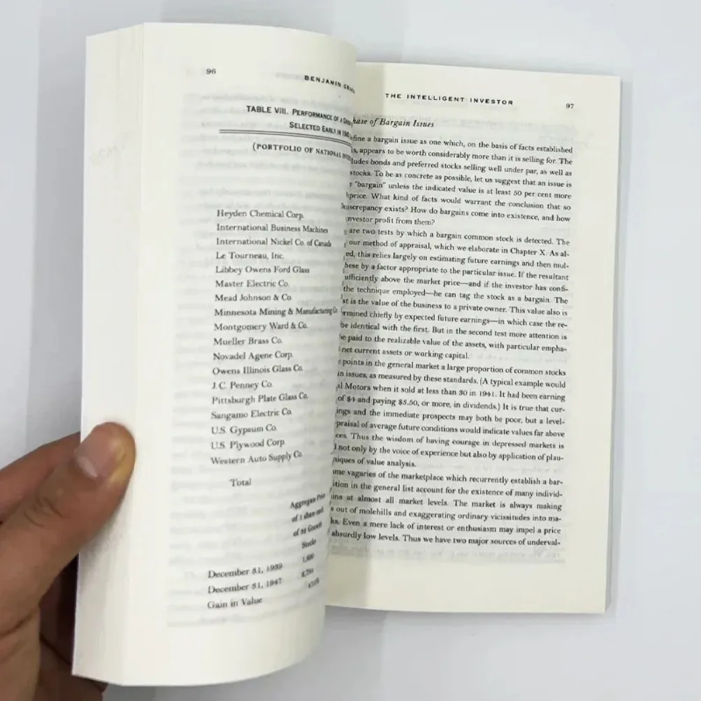 Интеллектуальный Investor The Definitive Book по инвестированию ценности для взрослых. Книга для чтения финансового управления.