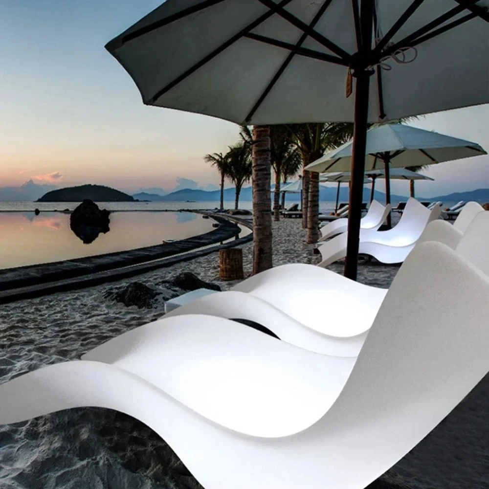 Outdoor Lounge Leisure Resort Swimming Pool Recliner Waterproof Luminous Beach Chair Villa Leisure Courtyard Lying Bed