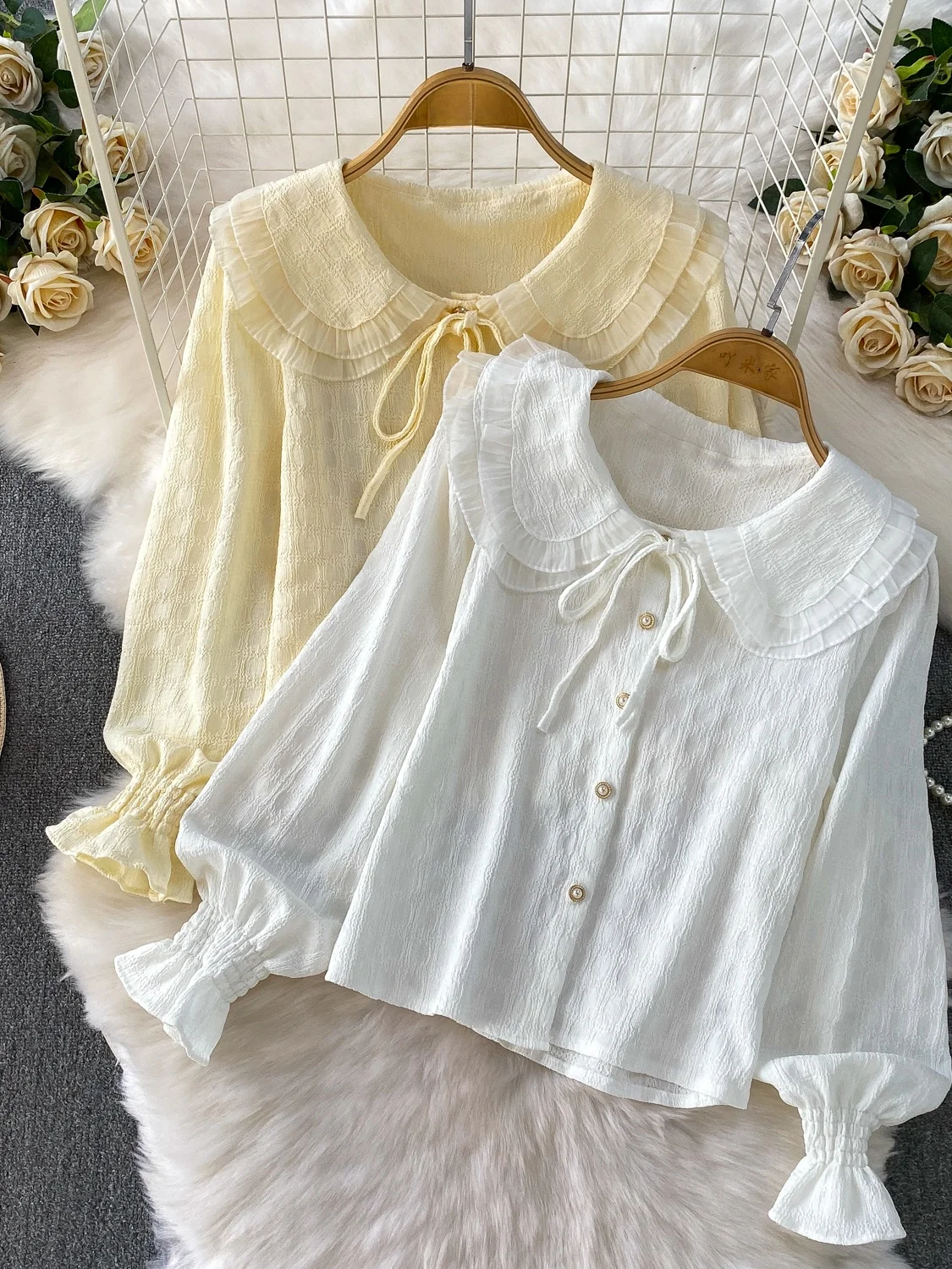 

Женская повседневная плиссированная верхняя одежда свободного кроя с длинными рукавами, кружевной отделкой и воротником-бэбидолл, цвета айвори