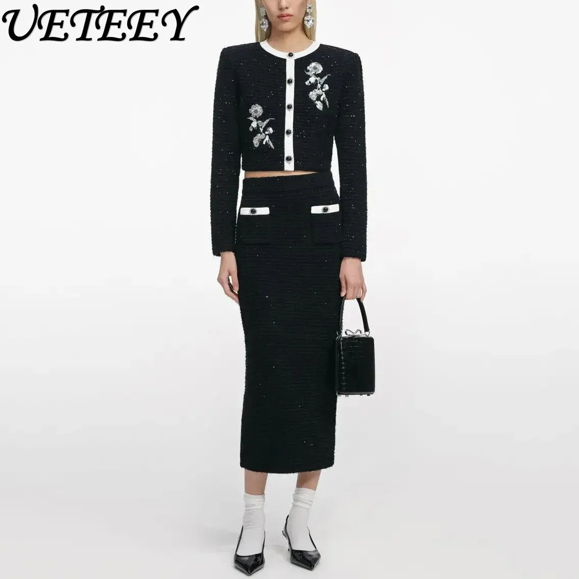

2025 Autumn New Black Handmade Crochet Slim Fit Waist-Cinching Round Neck Short Knitted Top + High Waist Long Skirt Set