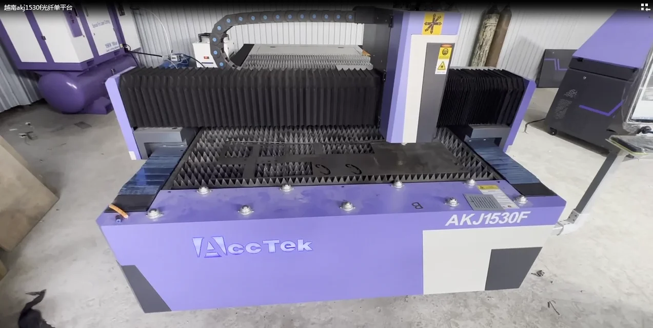 New Design 1500W Laser Cutting Steel Metal Cut Laser Cnc Fiber Laser Cutting Machine for Promotion
