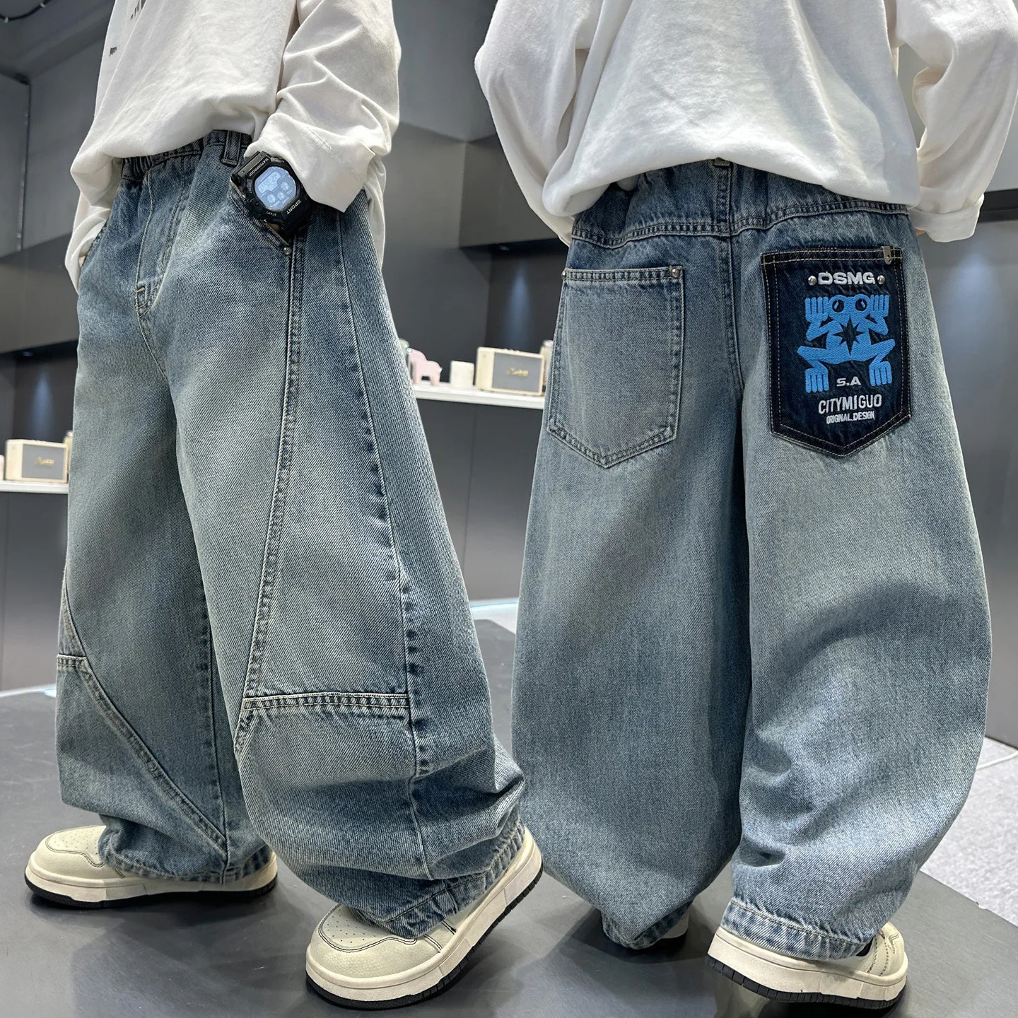 New Autumn Children Baggy Curved Jeans for Teen Boys School Casual Denim Pants Kids Classic Designer Wide Leg Trousers for 4-15