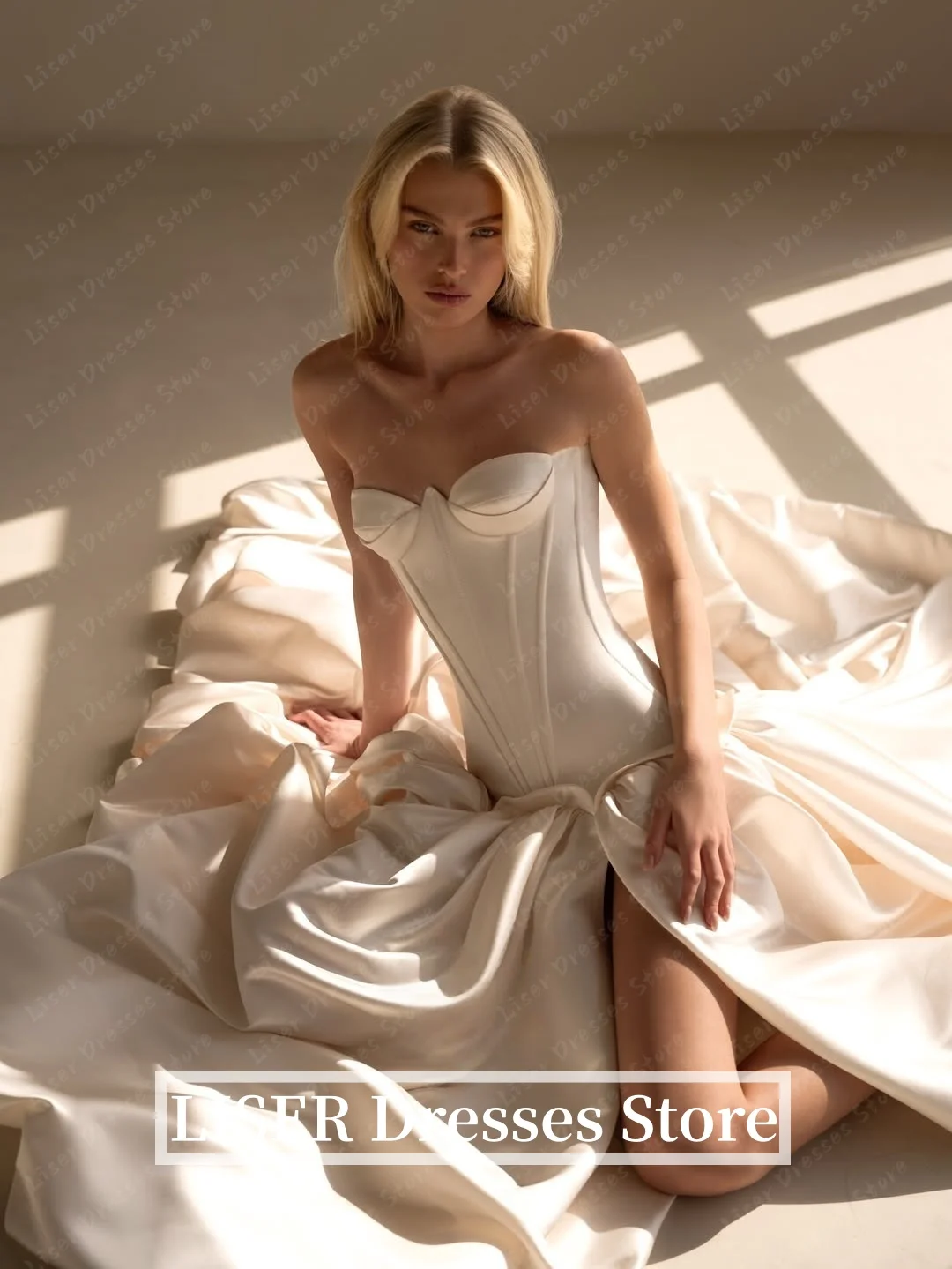 Liser Sweetheart A-Line Sleeveless Satin Silk Wedding Dresses Corset Simple Ivory Customized Pretty Bride Gowns robe de mariée