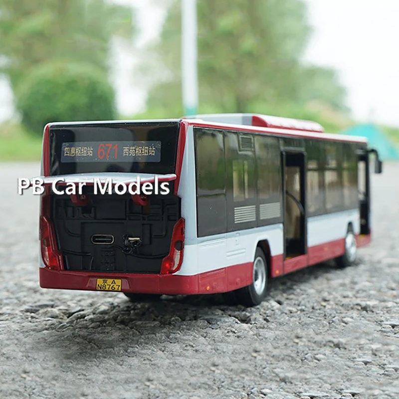 Pure electric bus model with light version 1:43 Foton bus bus Ouhui Beijing bus alloy