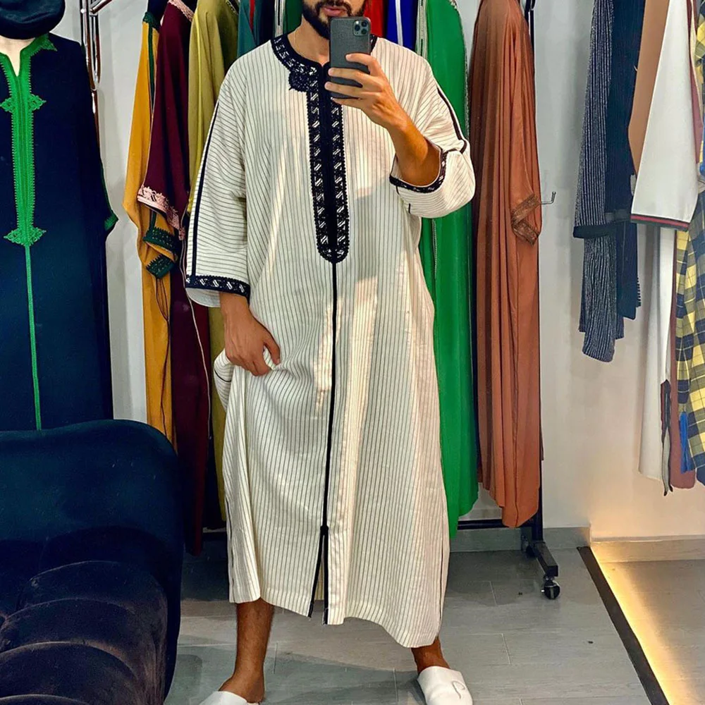 Stripe Printing Muslim Caftan Robes Men Long Sleeve Jubba Thobe Man Leisure Dress Islamic Clothing Abaya Homme Fashion Saudi