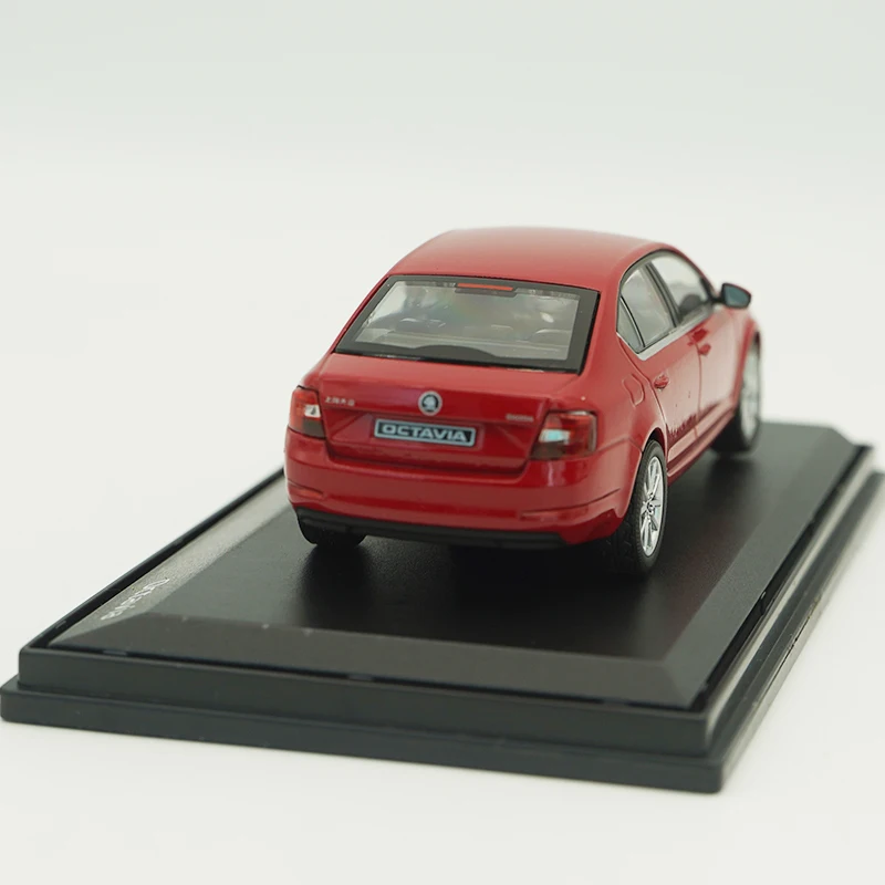 1:43 Skoda Octavia Alloy Car Diecasts & Toy Vehicles Car Model Miniature Scale Model Car For Children