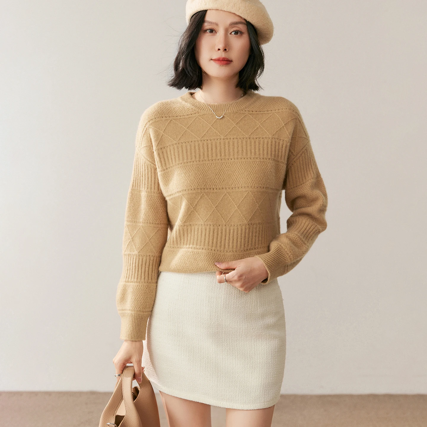 

100% Pure Goat Cashmere Knitted Pullovers Hot Sale O-Neck Sweaters Women Soft High Quality Ladies Jumpers Clothes