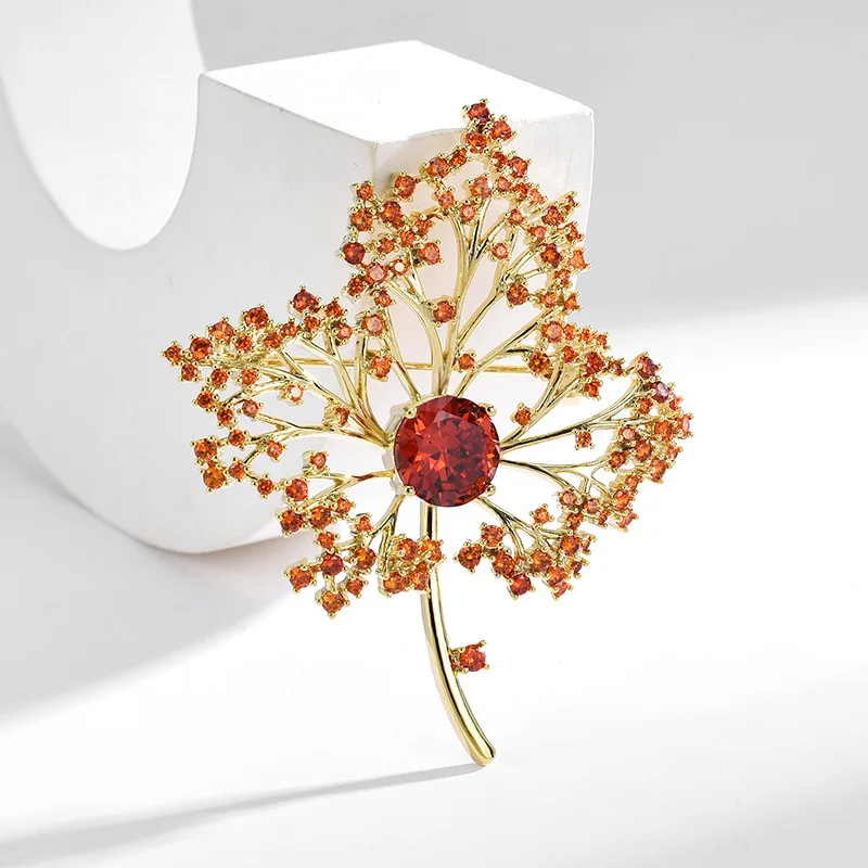 Chinese Style Auspicious Lucky Maple Leaf Brooch Orange Red Rhinestone Hollow Pin Luxury Good Fortune Jewelry For Women Dress