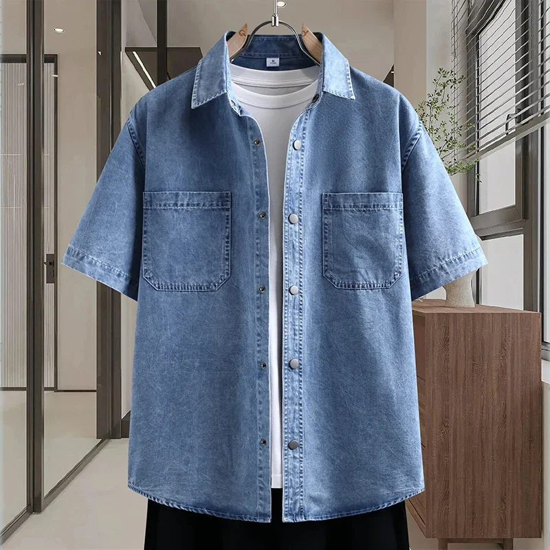 Immagine 3: Camicia in Denim Sottile da Uomo, Nuova Moda Estiva, Traspirante, in Misto Cotone, Manica Corta, Tinta Unita, per Uso Quotidiano e Streetwear