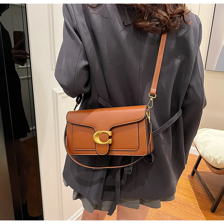 

‌2025 Trendy Shoulder Bag Celebrity Style Niche Design European & American Small Square Bag for Women Versatile Commuter Purse‌