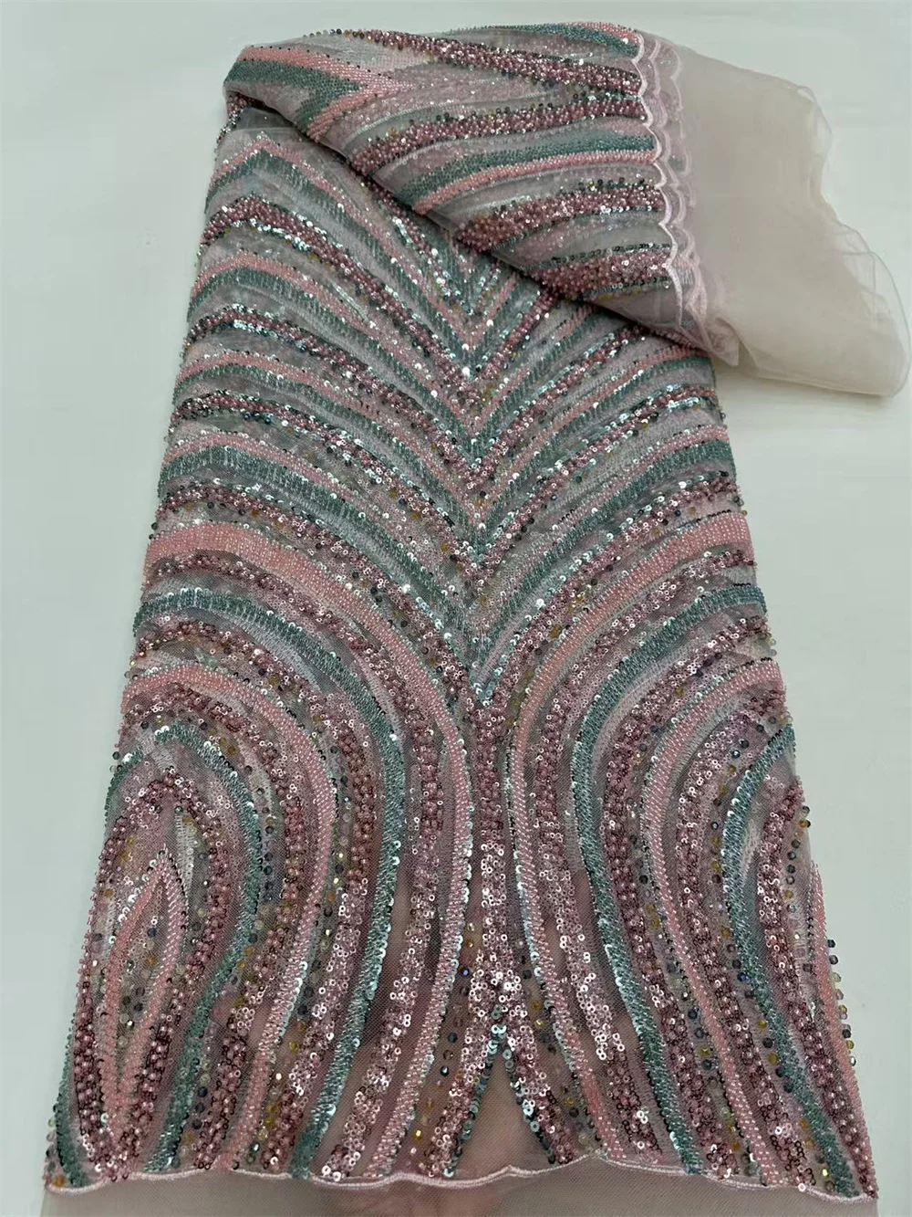 Tecido de renda africano de alta qualidade 2025 material de vestido de luxo vermelho com miçangas lantejoulas 5 jardas tecidos de renda feminina H31-1