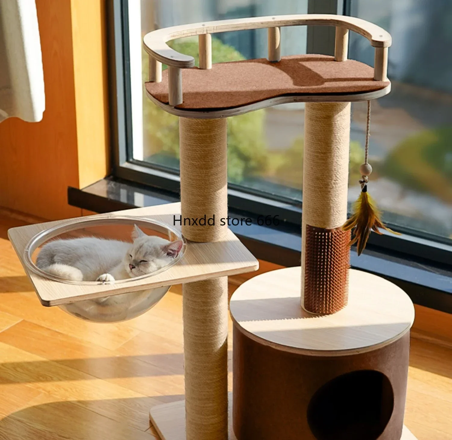 Solid wood Tongtian pillar cat shelf space capsule jumping platform cat