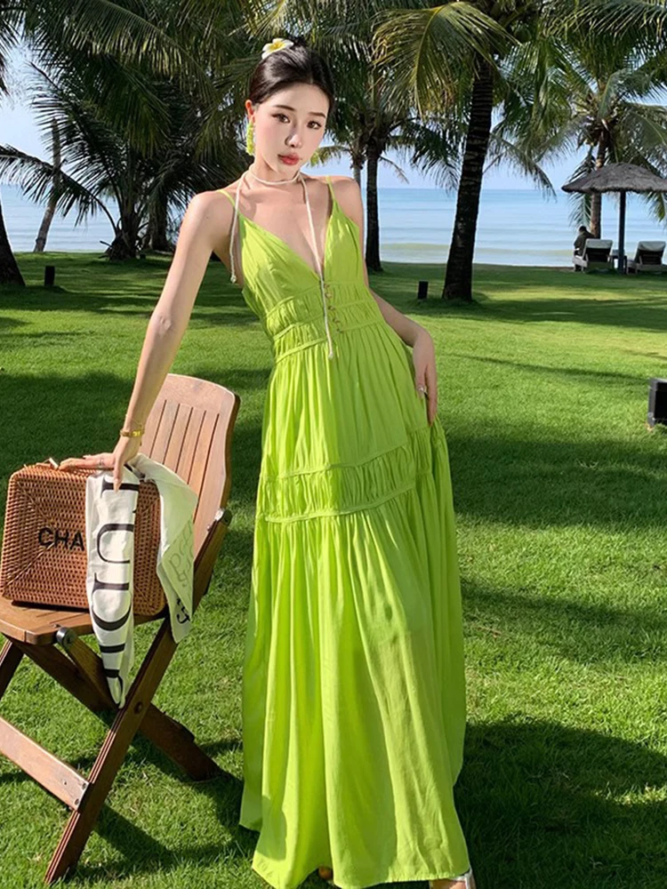 

Women Solid Vacation Big Swing Pleated Long Dress Luxury Goddess Sexy V-Neck Backless Strap Summer Temperament Dress