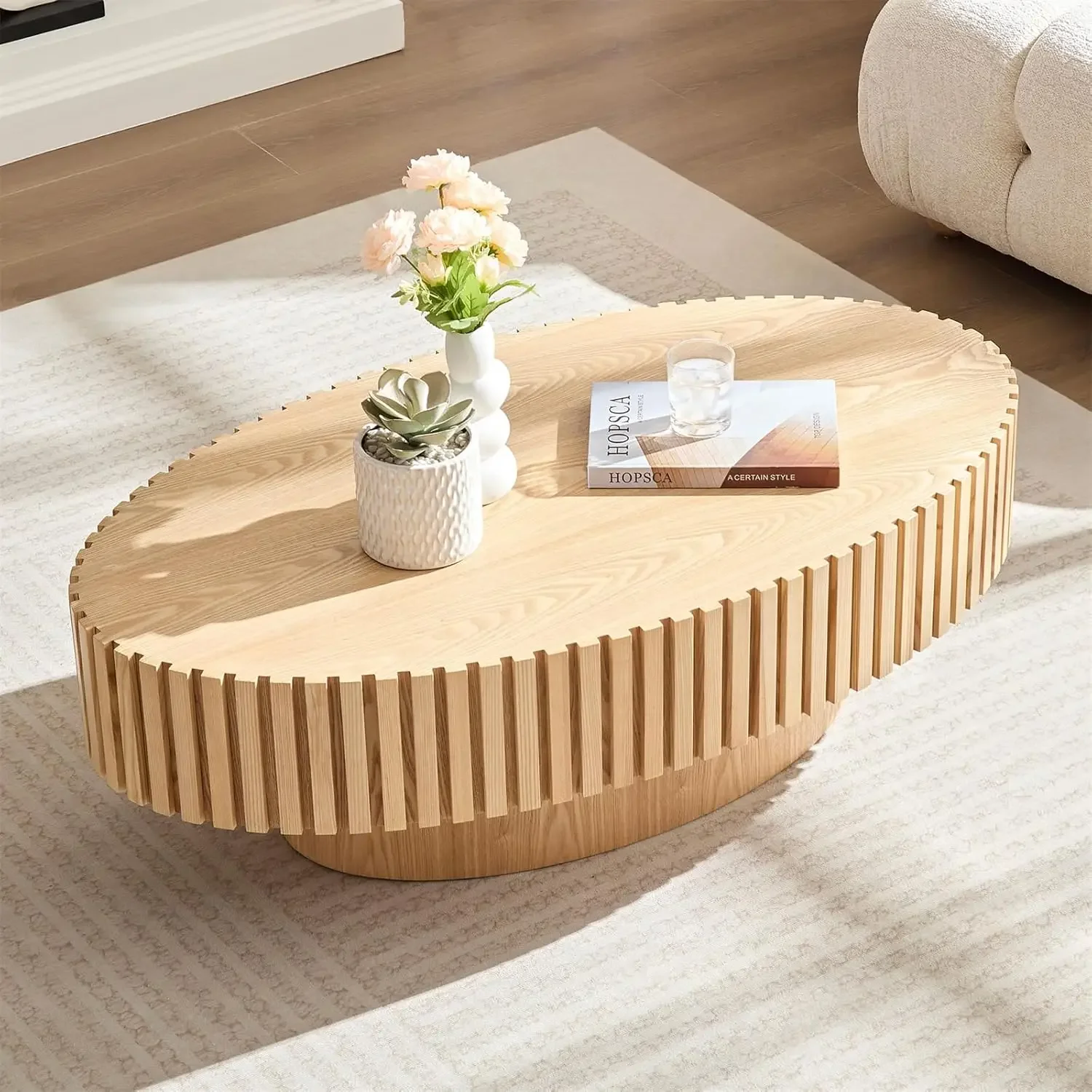 Mesa de centro de tambor ovalado, pedestal resistente con relieve hecho a mano, mesa de té de madera en forma de oliva para sala de estar, 43,7 pulgadas de largo x 13,38 pulgadas de alto