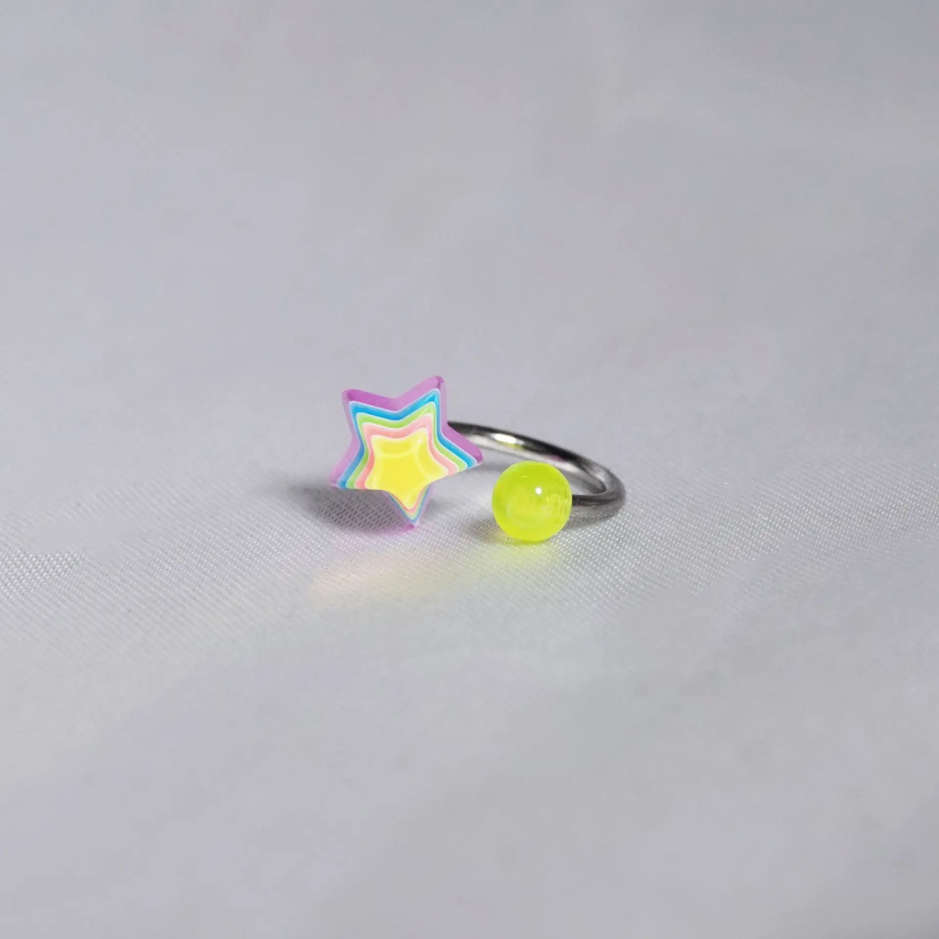 New Star Love Lip Ring Stainless Steel Luminous Ball Horseshoe Ring Color Resin Pentagram Earbone Ring Piercing Jewelry