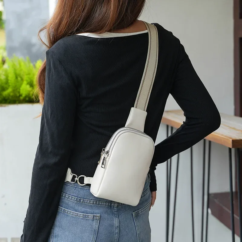 

Unisex Small Chest Bag 2024 New Soft Leather Waist Bag Mobile Phone Bag Fashionable and Versatile Women's One Shoulder Crossbody