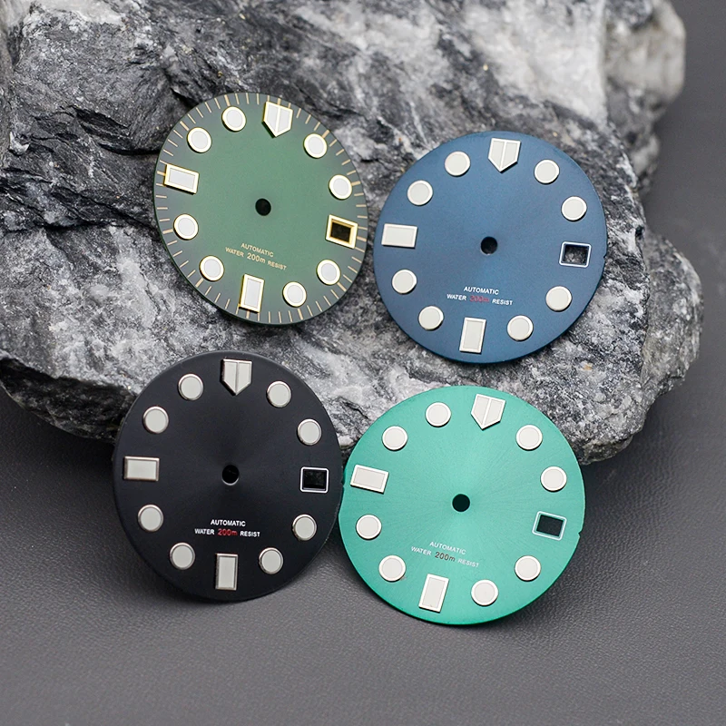 

Men's watch Dial 28.5MM Emits Green Light Suitable For NH35 NH36 4R 6R Movement SKX007 Canned Turtle Case Watch Dial.