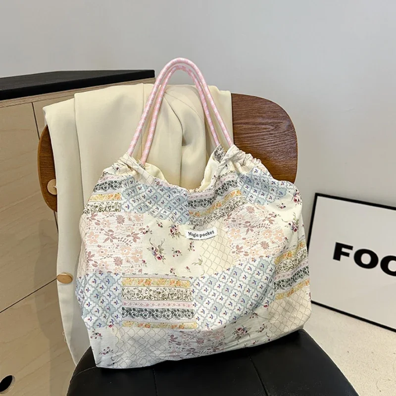 

Hot Selling Fresh Patchwork Fashionable Women's Shoulder Bag 2024 Summer New Trend Large Capacity Tote Bag Handbag