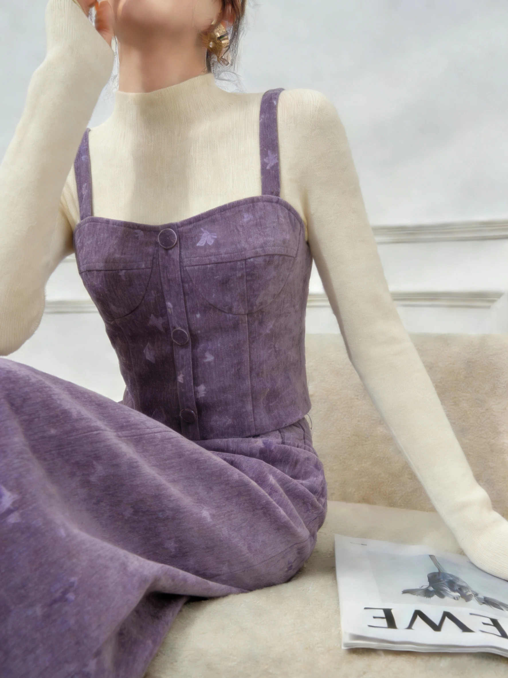 

Фиолетовый бархатный комплект с узловым принтом: юбка и топ для женщин, модный зимний наряд 2026 года, юбка миди с высокой талией, элегантный стиль