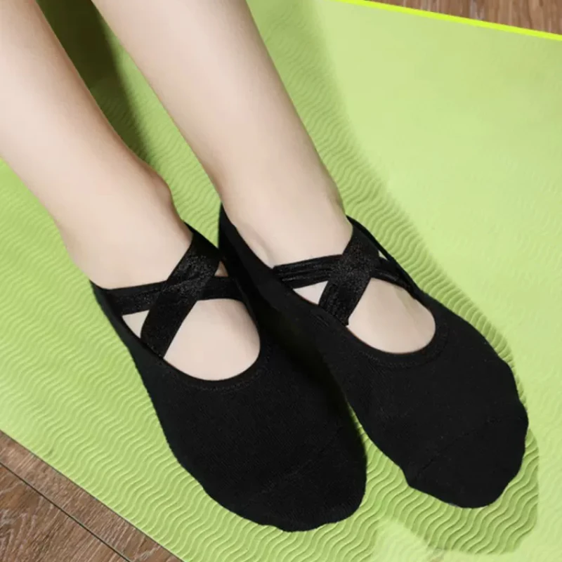 Yoga Socks Backless Breathable Bandage Ballet Pilates Socks Silicone Non-slip Professional Indoor Workout Gym Dance Sports Socks