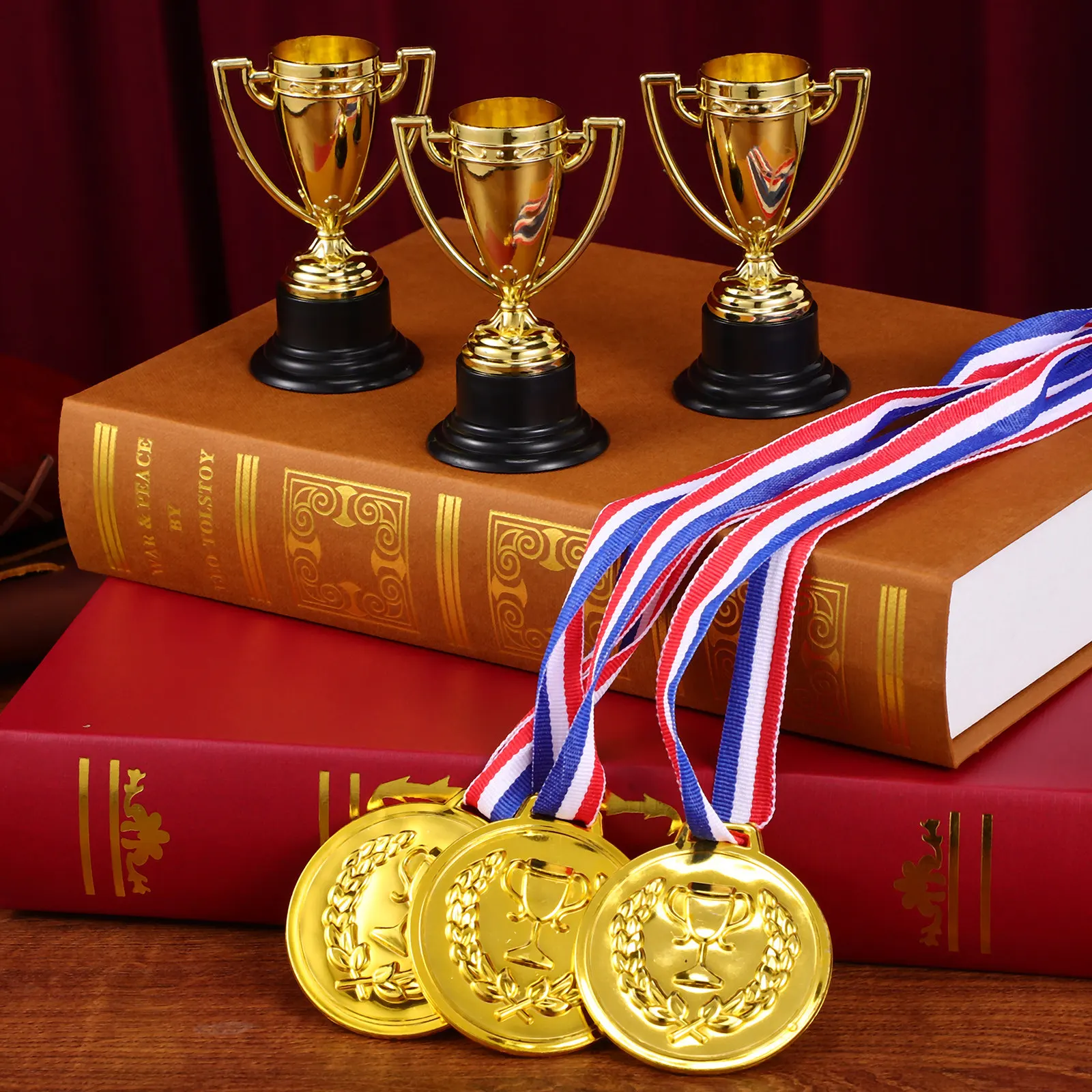 

24Sets Mini Trophy Cups Medals Plastic Soccer Football Bowling Trophy Award for Sports Events Competition Souvenir