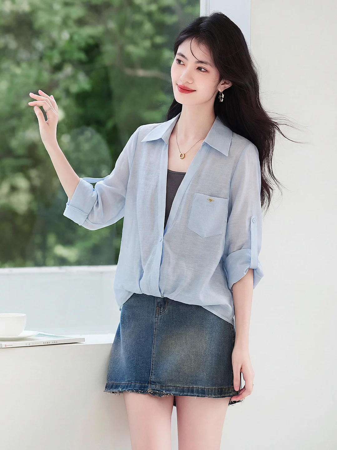 

Spring 2026 Women's Long Sleeve Silk Shirt Commute Style Texture Feeling Fashionable Business Casual Shirt Breathable Polyester