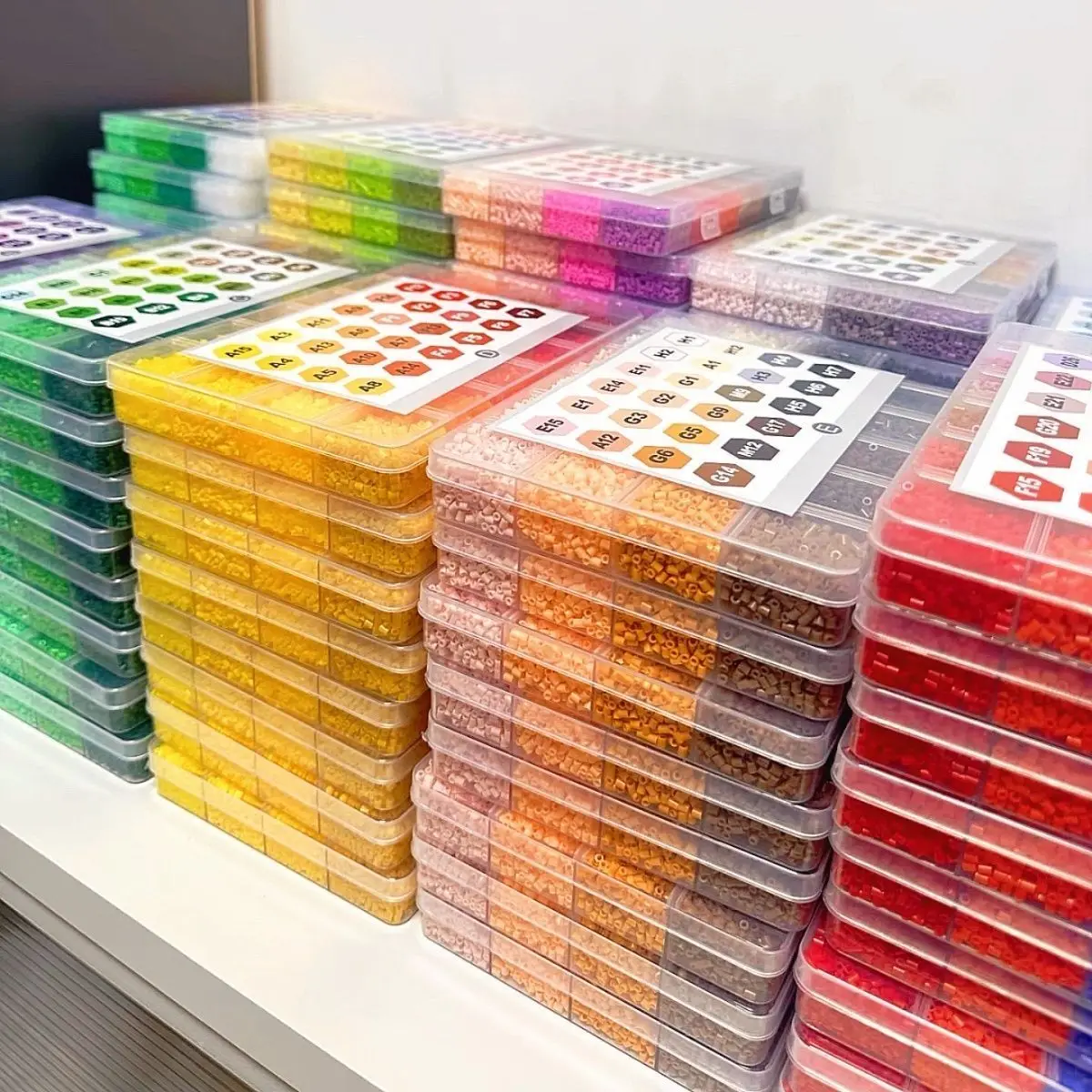 Handmade Diy 240 Colors 3D Puzzle Bean Toys Educational Building Blocks Set Creative Assembly Model Kit for Teenagers And Adults