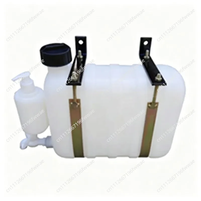 For 9L Fresh Water Tank for Truck, Trailer and RV, Portable Water Storage Container for Camping and Travel