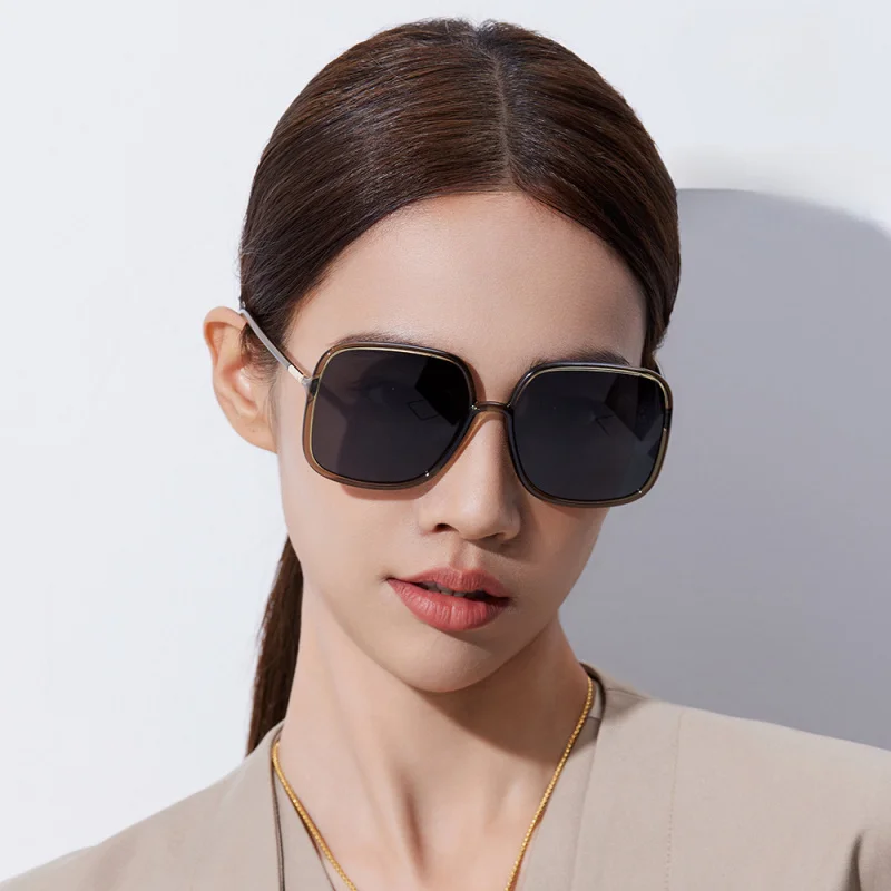 

Fashion Sunglasses for women round face