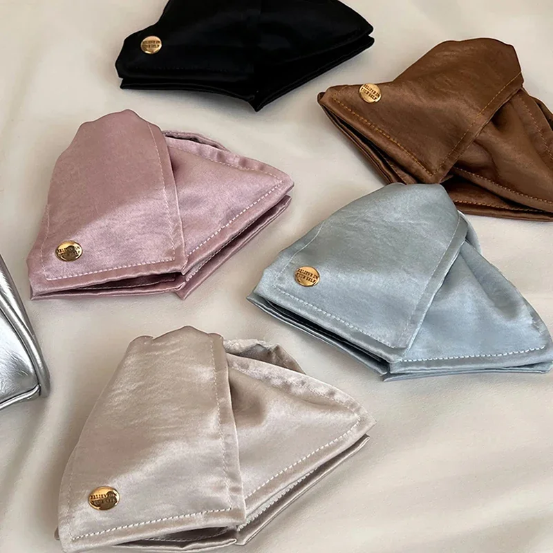 

1pc Gilt Satin Shell Golden Label Grab Clip Solid Color Fabric Large Shark Clip Premium Sense Commuter Hair Clip