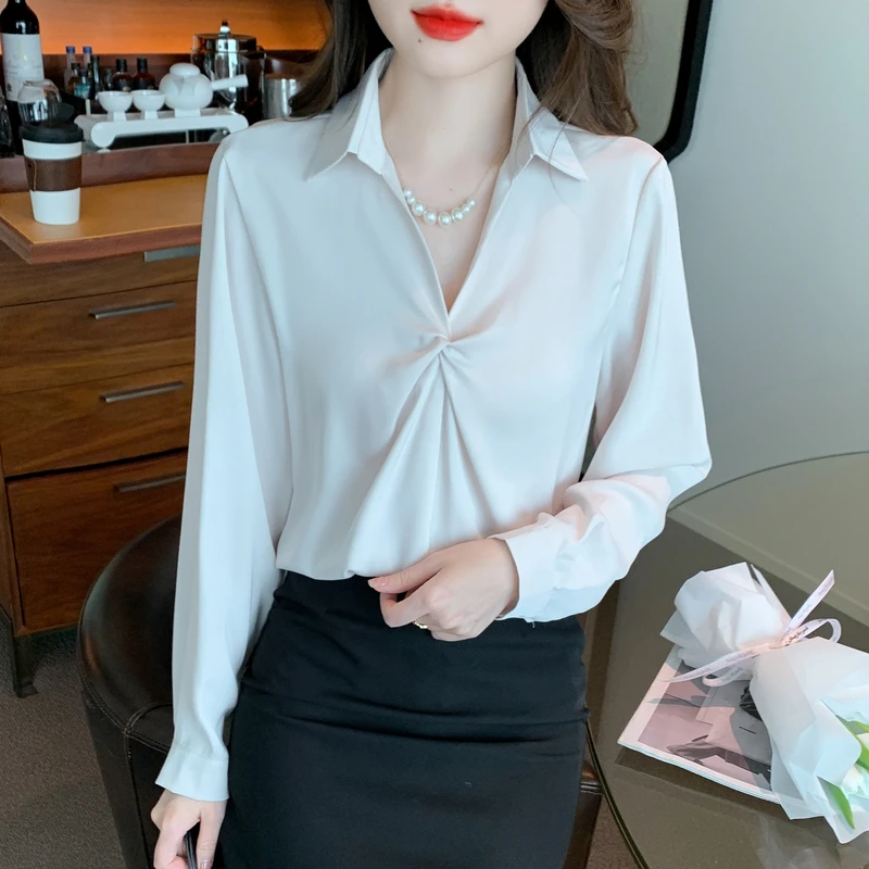 New Spring and Autumn Commuting Simple V-neck Chest Pleated Loose Draping Stylish and Fashionable Luxury Women's Shirt