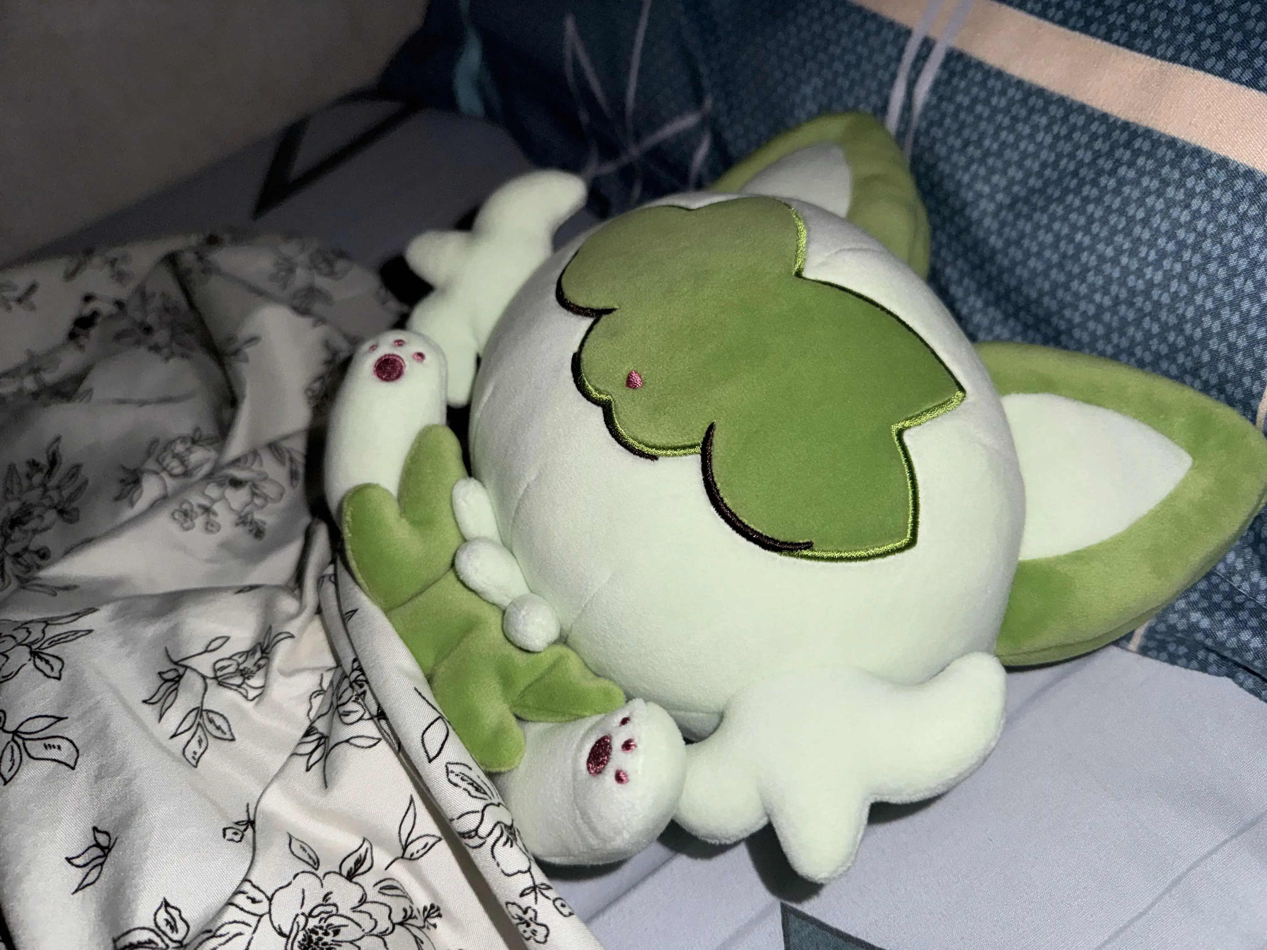 

Japanese Cartoon Anime Sleep Sprigatito Pokemon Plush Doll Soft Animal Hot Toys Great Gift