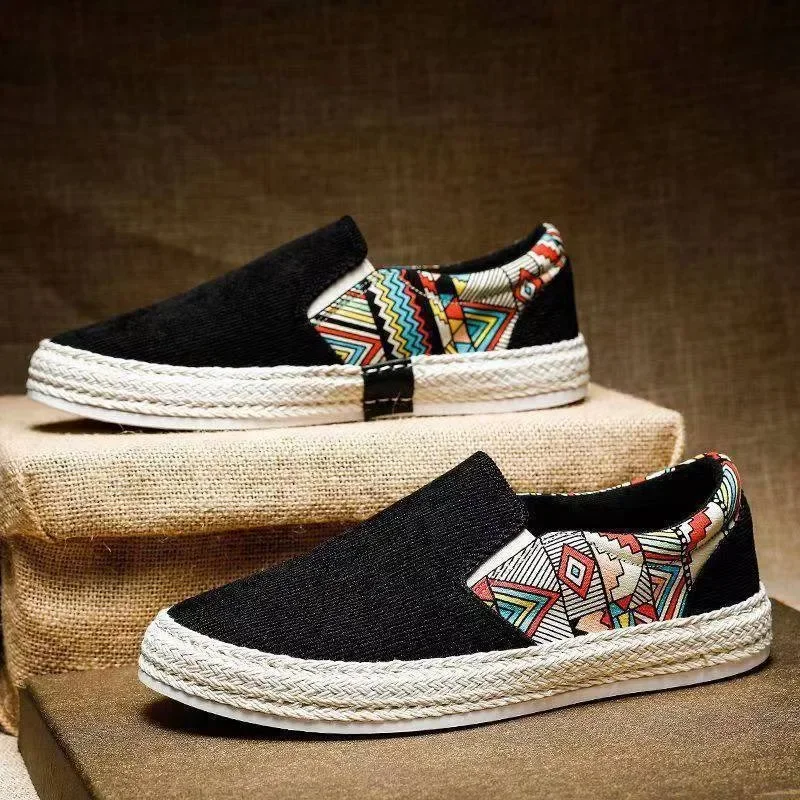 Chinese Style Canvas Shoes Men Summer New Linen A Slip-on Lazy Casual Shoes Old Beijing Shoes Breathable Vintage Trend Loafers