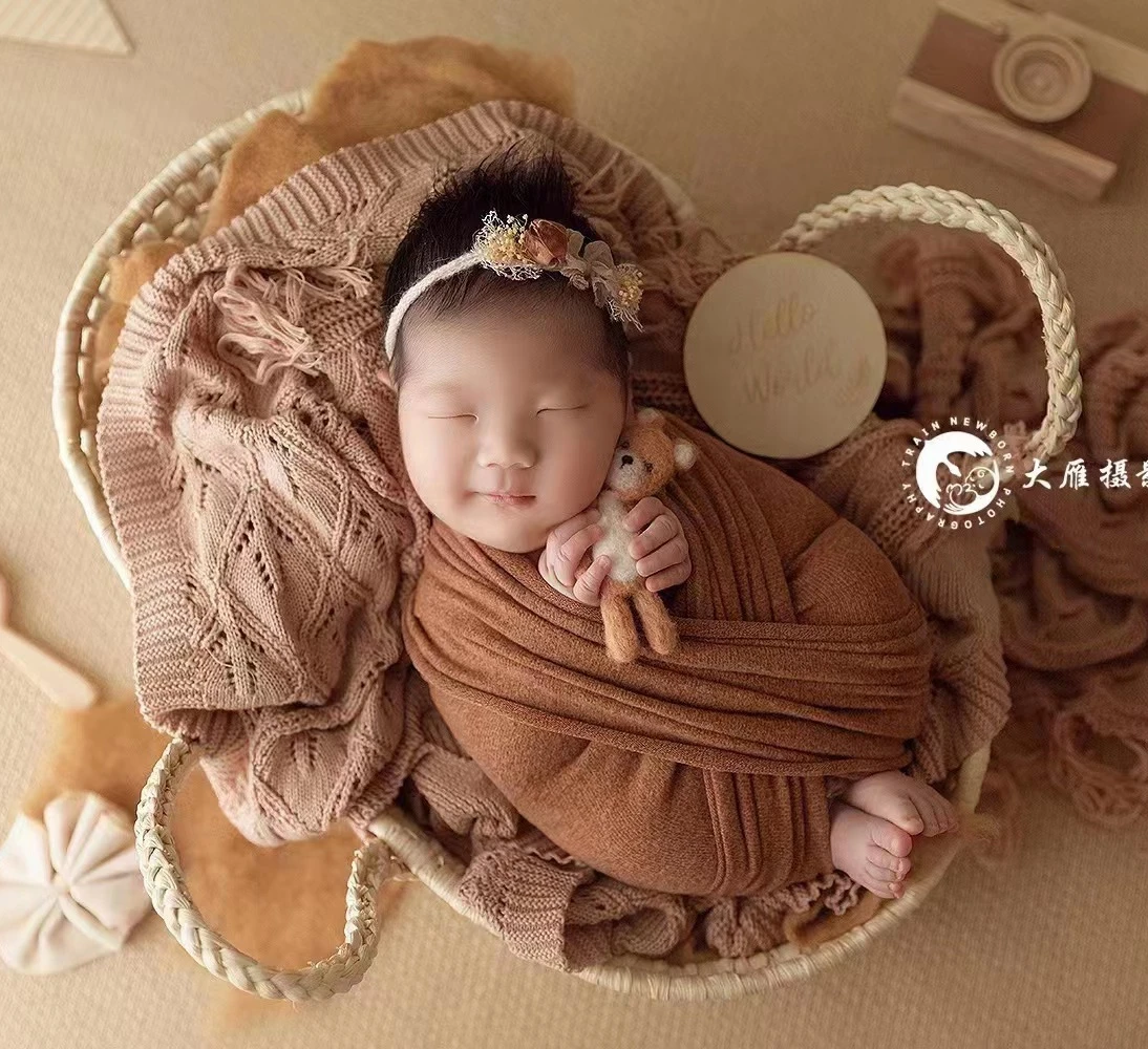 Straw Basket Newborn Photography Props Newborn Posing Nest Photo Baby Changing Basket with Handles Baby Photography Accessories