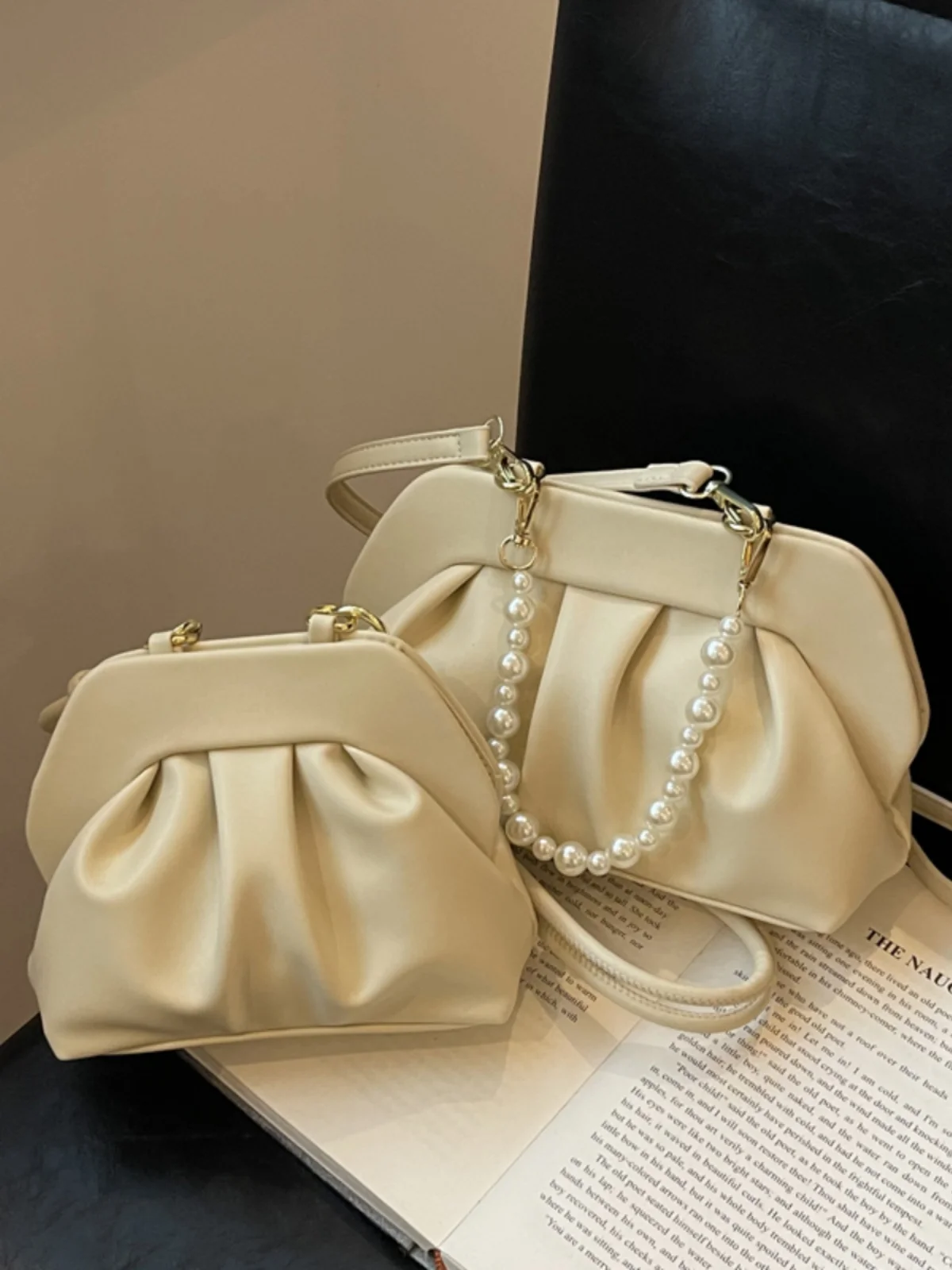 Silver Crossbody Bag for Women Summer Pu Leather Pleated Casual Versatile Beading Handbag Ladies Simple Cluth One Shoulder Bags