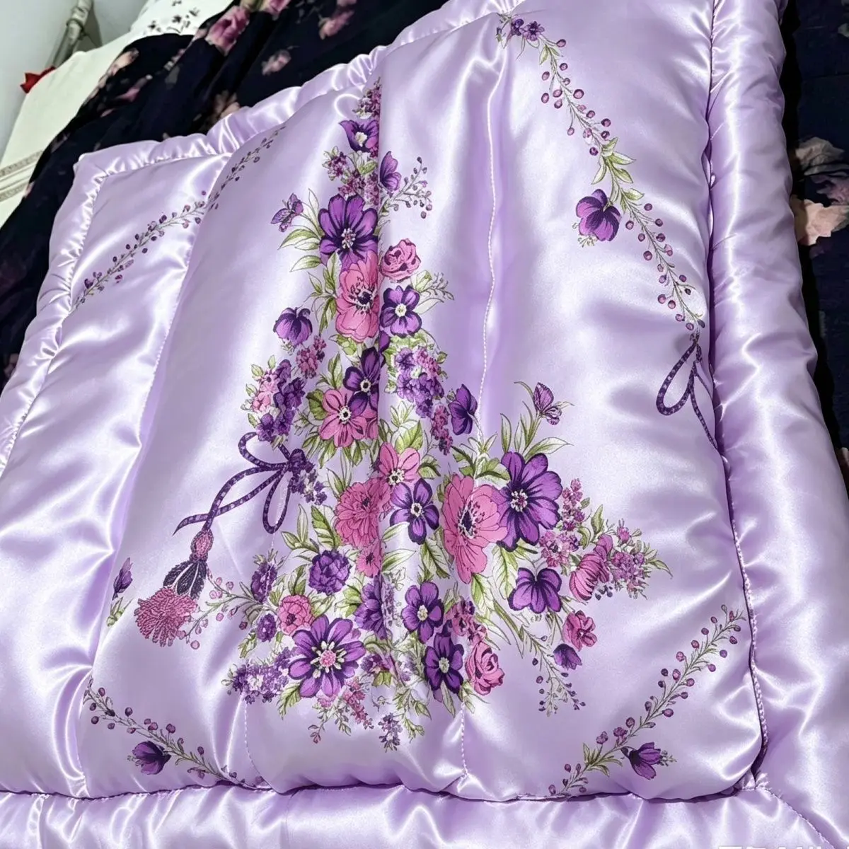 No Cotton Filling Glossy satin silk cover with zipper floral print bedspread home bedding