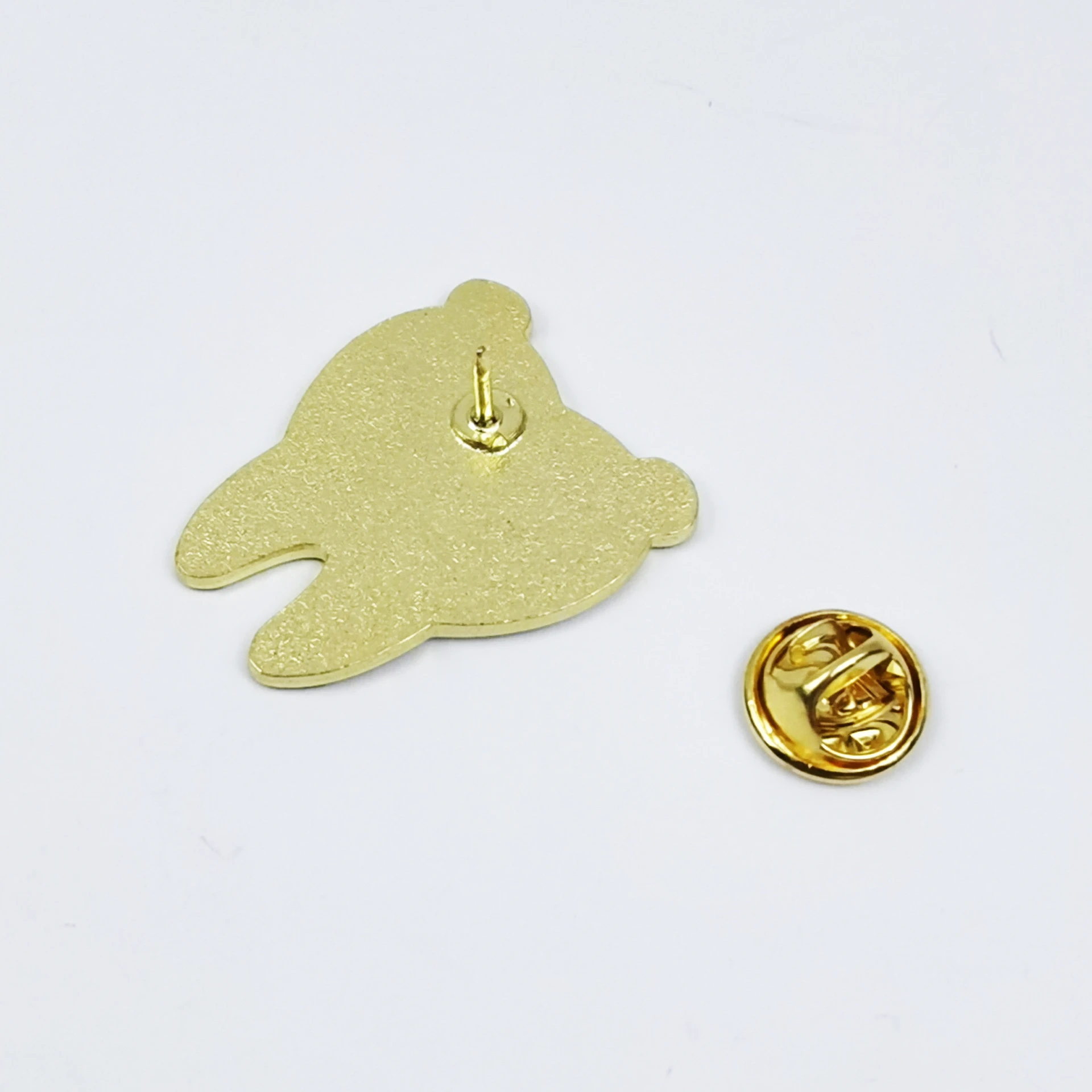 Cute Tooth Cartoon Lapel Pin Fun Quirky Metal Badge Student Backpack Clothing Fixed Accessory Cute Dental Theme Fashion Jewelry