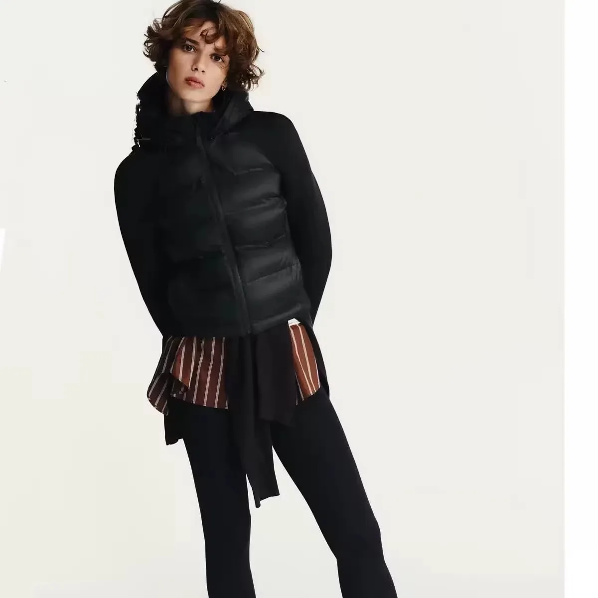 Faionable cálido algodón Jaet Long Sve prendas de vestir exteriores de mujer otoño nueva llegada tela de poliéster a prueba de viento cierre de cremallera con capucha