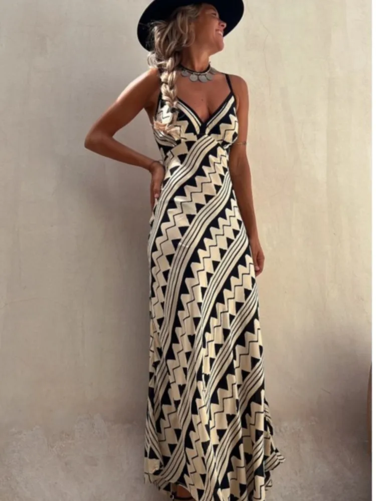 Abito estivo da donna con motivo etnico nuovo, senza schienale, con spacco sulla coscia, abiti estivi da donna, abito lungo con volant alla moda Boho per la spiaggia