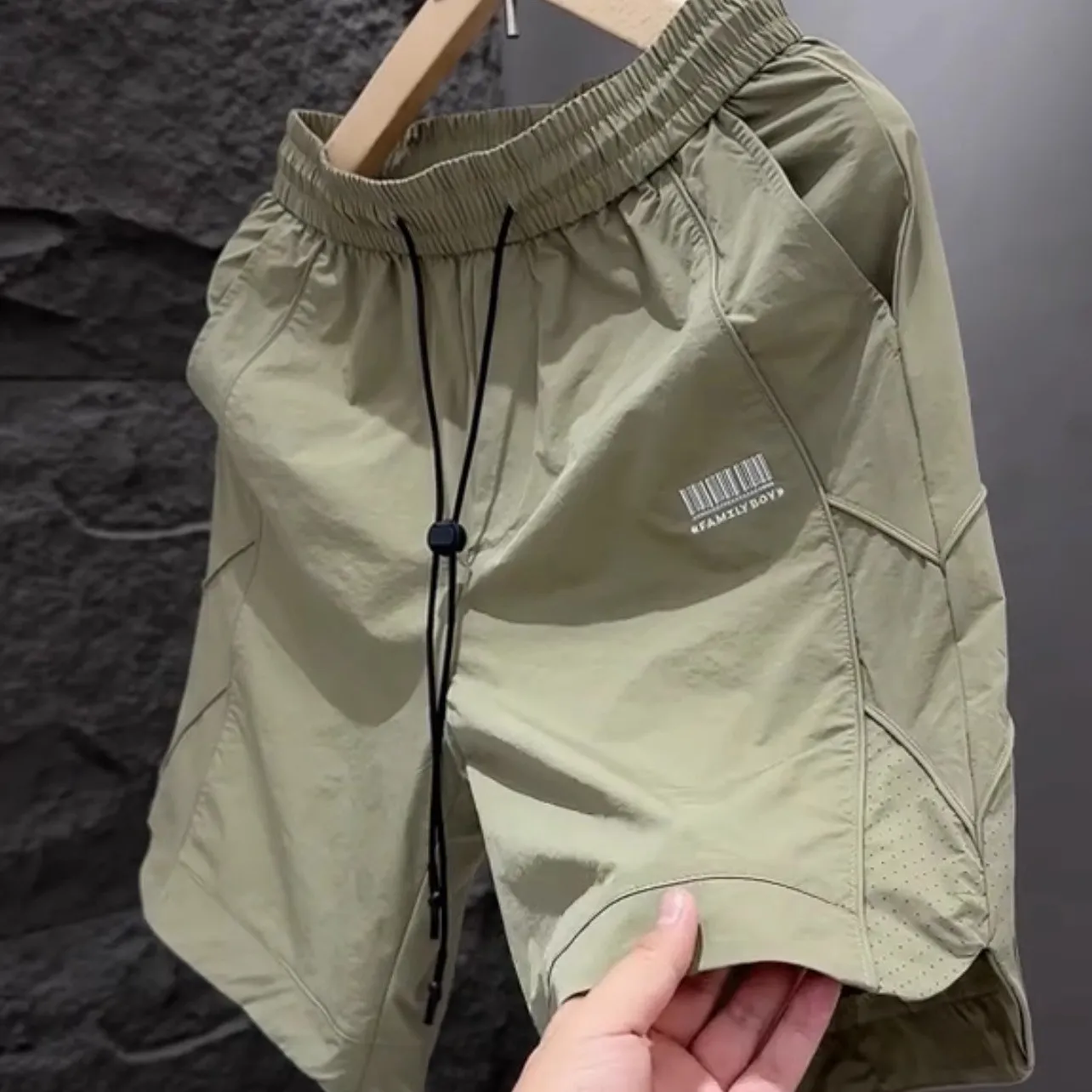 

Quick Dry Summer Thin Men's Shorts Casual Beach Pants Five-Quarter Length Breathable Lightweight Polyester Fiber