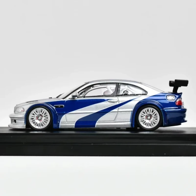 Modelo estático de simulación de aleación fundida a presión BMW E46 M3 GTR, juguete decorativo de colección para niños, regalos de vacaciones para niños, 1:64