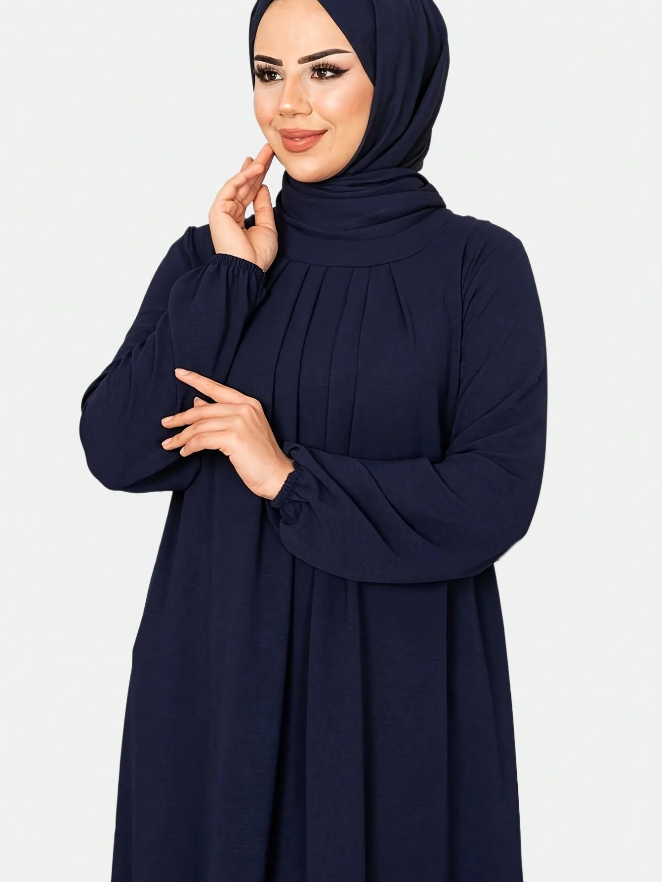 Fashion Women\'s Solid Color Round Neck Loose Robe Muslim Dress