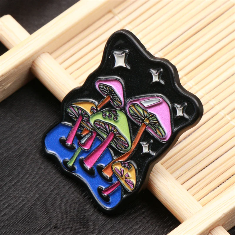 Elegant Alloy Mushroom Brooch, Novelty Badge for Enhanced Charm and Style