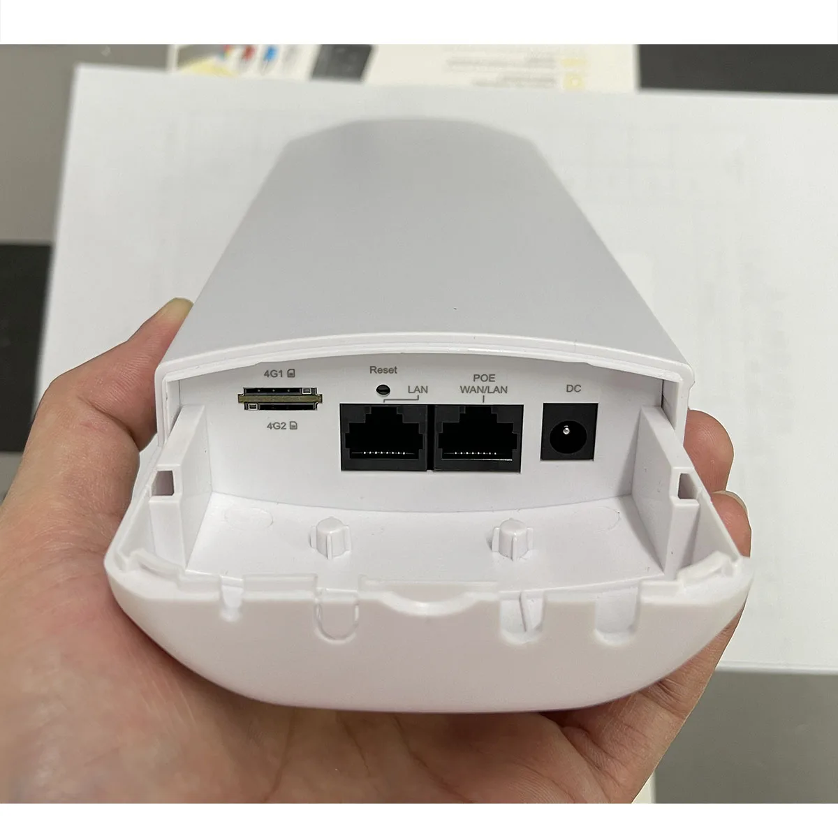 Outdoor 4G Router 300Mbps LTE Modem WIFI Router POE 48V Waterproof Home 4G Dual SIM Card Wi-Fi for Outside Covera CPE2801