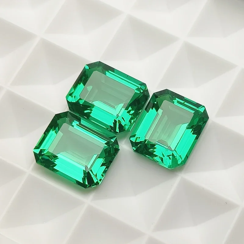 Top Hydrothermal Columbia Lab Grown Emerald Gemstones Emerald Cut Diamond With AGL Certificate