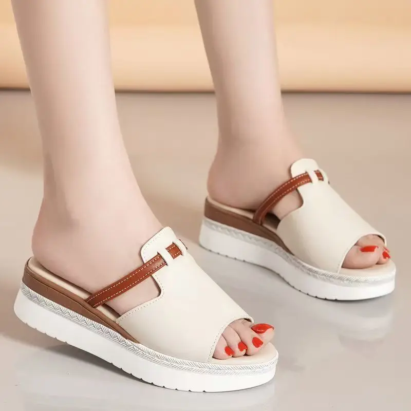 

Женские шлепанцы-сабо из натуральной кожи на танкетке, летние, новые, с толстой нескользящей подошвой, удобные, с мягкой подошвой, для улицы и пляжа