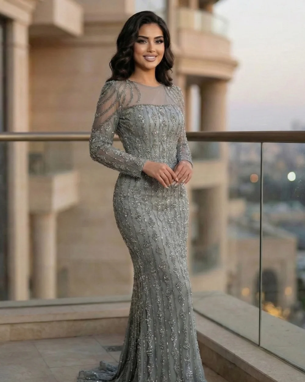 

Customized Exquisite Women Sequined Beading Mermaid Evening Dresses Fashion Sexy O-Neck Long Sleeves Floor Lenght Prom Dresses