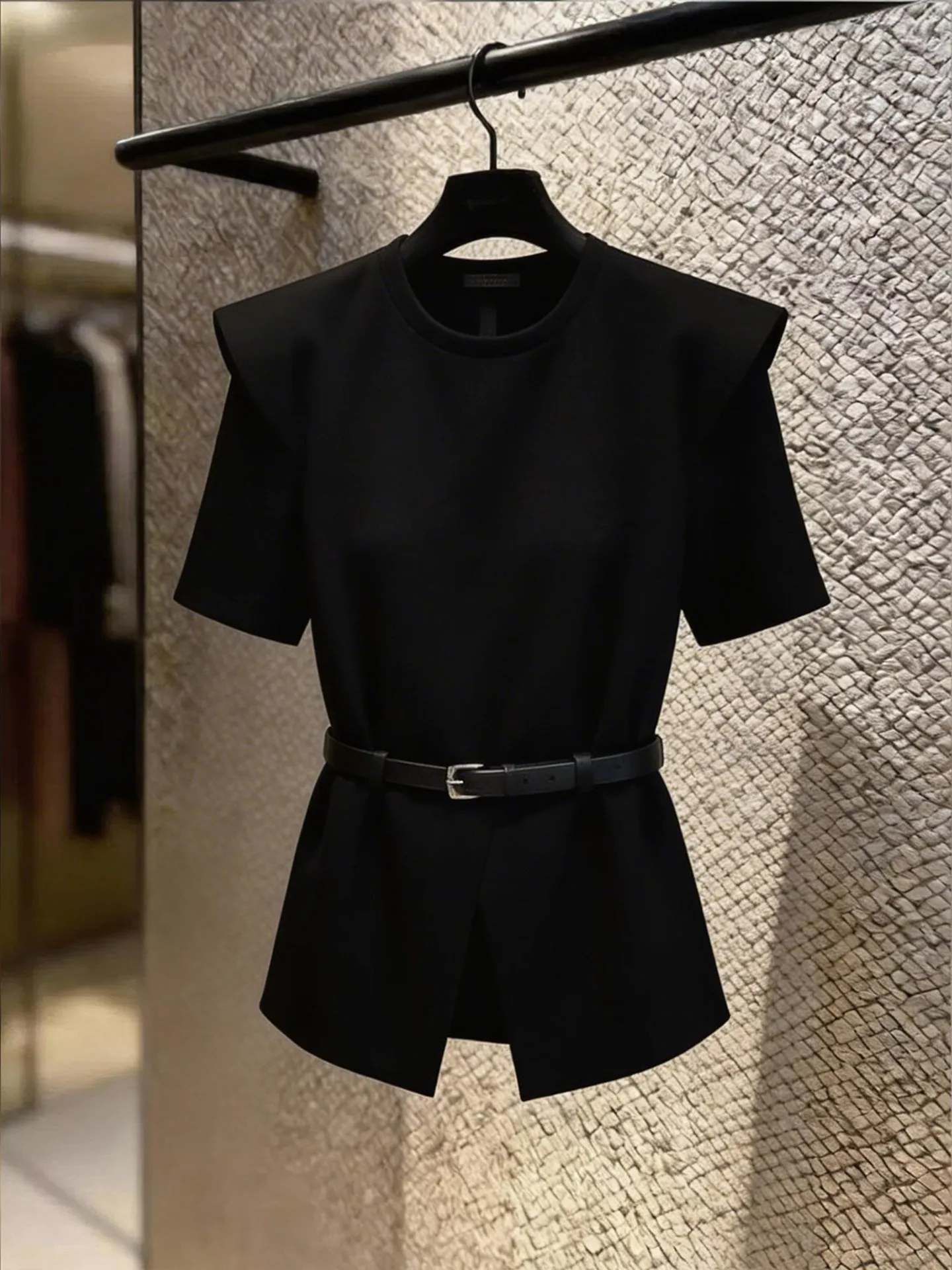 

Slimming Black Short Sleeve Top Women's Commute Style High Waist Design Base Shirt Fashionable Casual Versatile Bottom Shirt